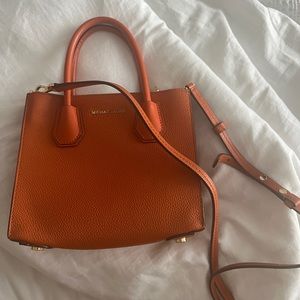 Micheal Kors Purse